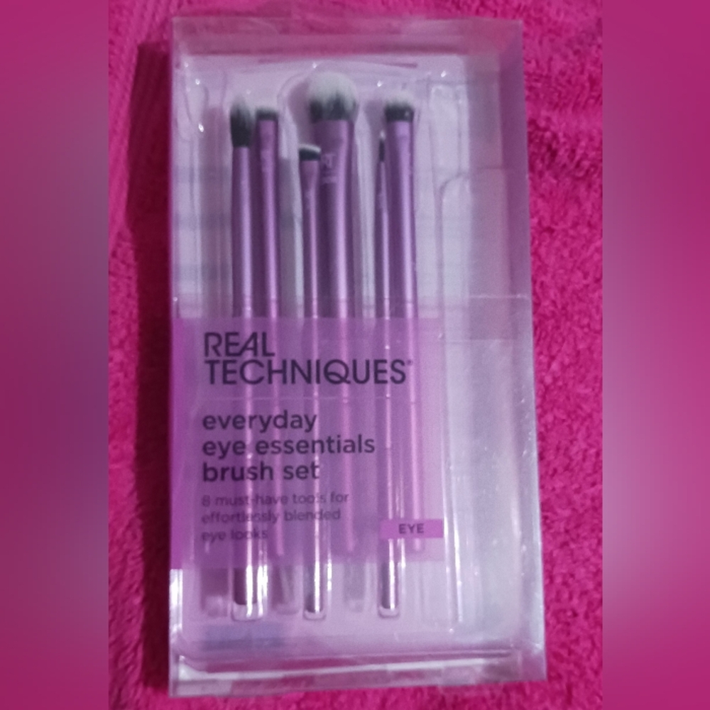 Real Techniques Purple Brush Set